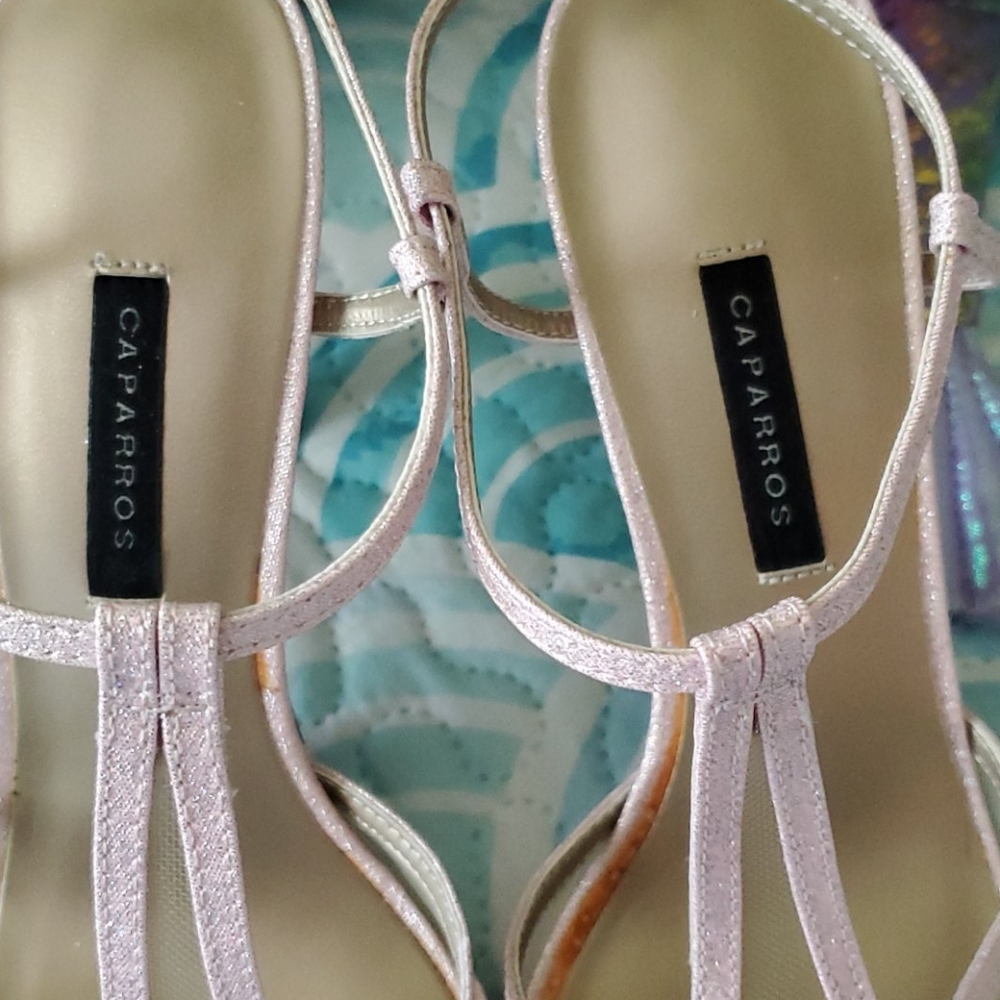 Heels - Picture 3 of 8
